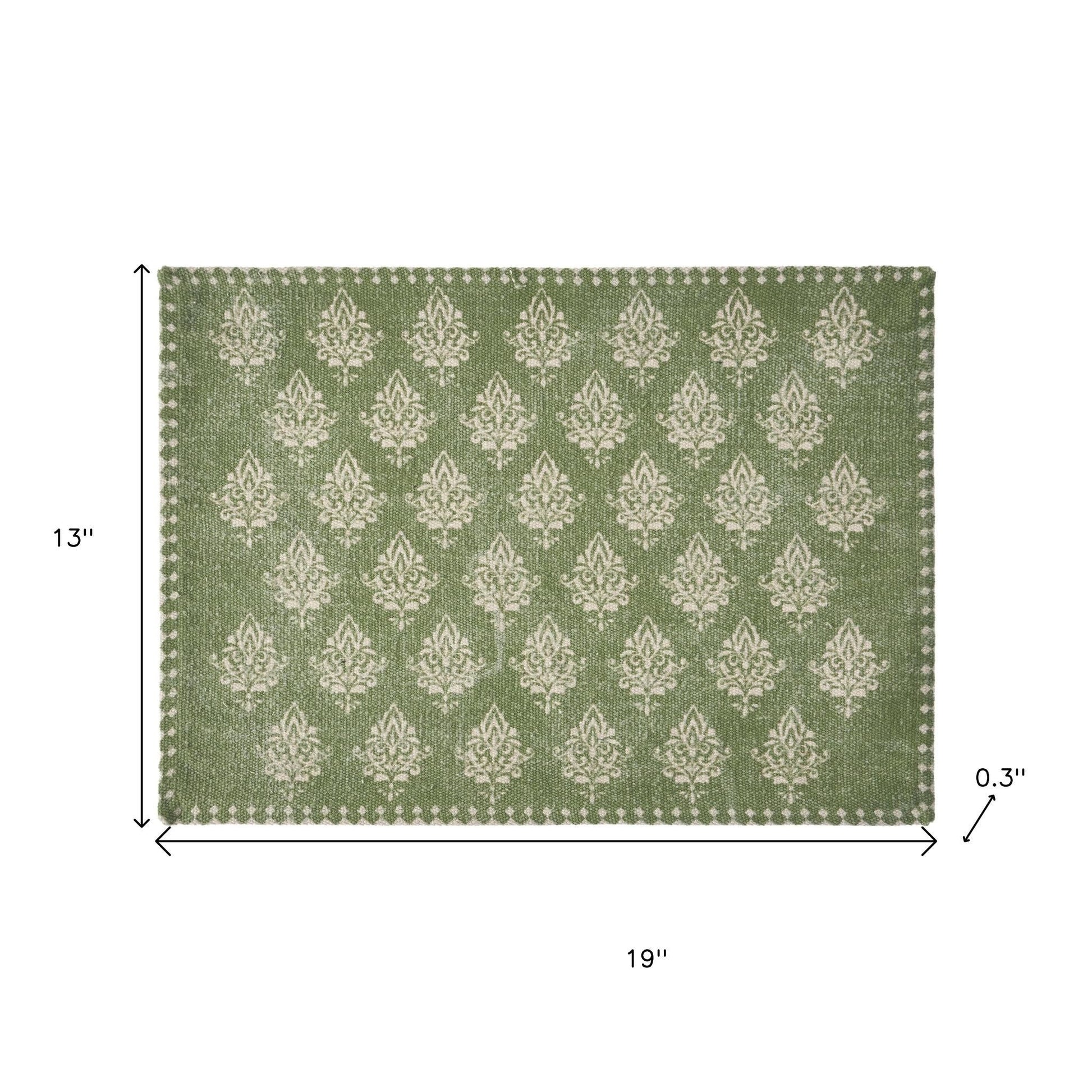 19" Set of Four Green And Cream Geometric Medallion Cotton Placemats-7